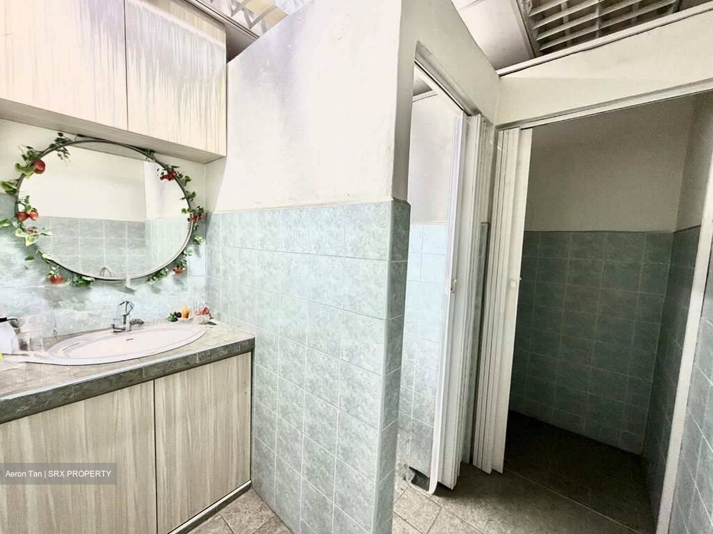 Geylang Bahru (D12), Factory #502538391
